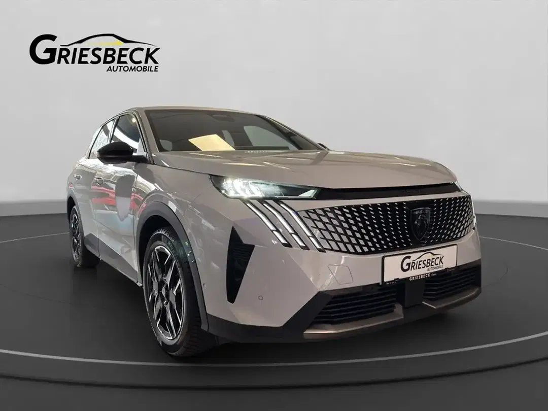 Peugeot 3008 - Thumbnail 3