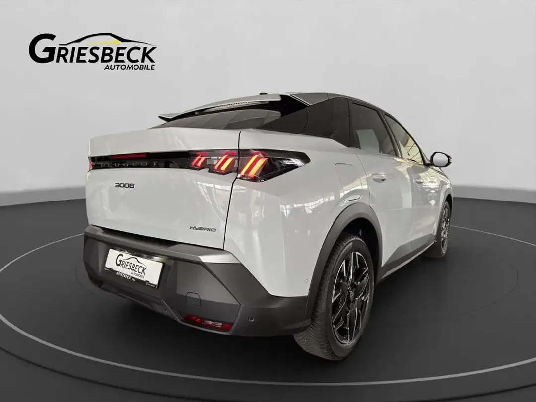 Peugeot 3008 - Thumbnail 4