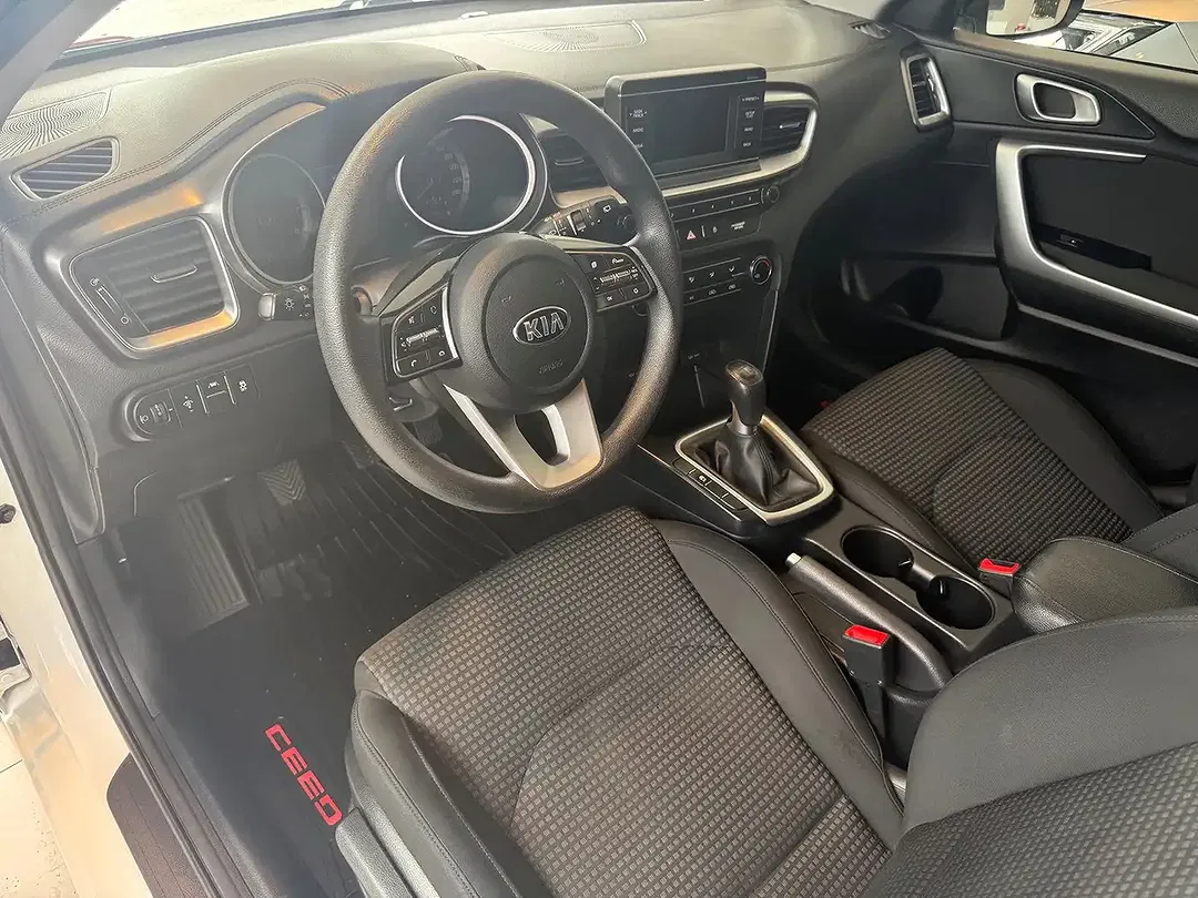 Kia Ceed / cee'd - Thumbnail 4