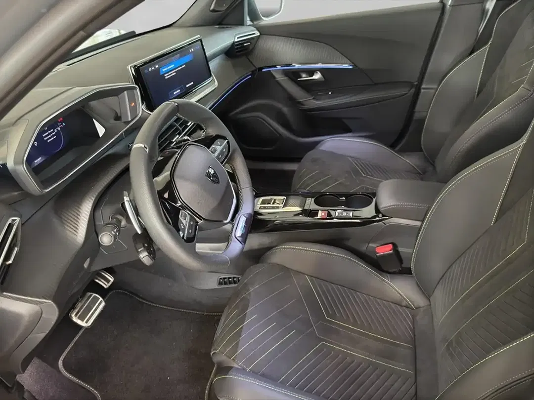 Peugeot 2008 - Thumbnail 10