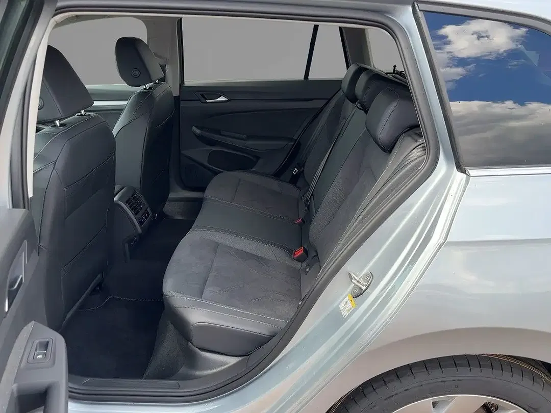 Volkswagen Golf Variant - Thumbnail 9