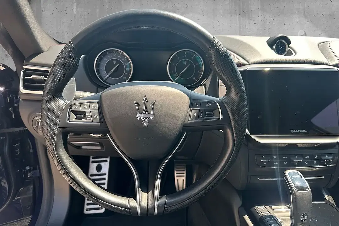 Maserati Ghibli - Thumbnail 15