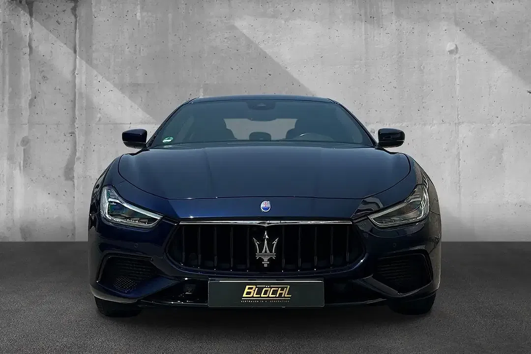 Maserati Ghibli - Thumbnail 8