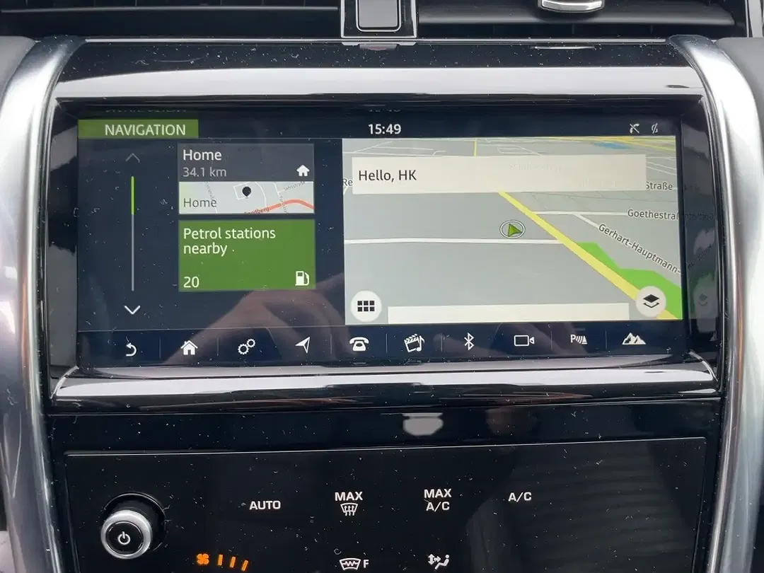 Land Rover Discovery Sport - Thumbnail 13