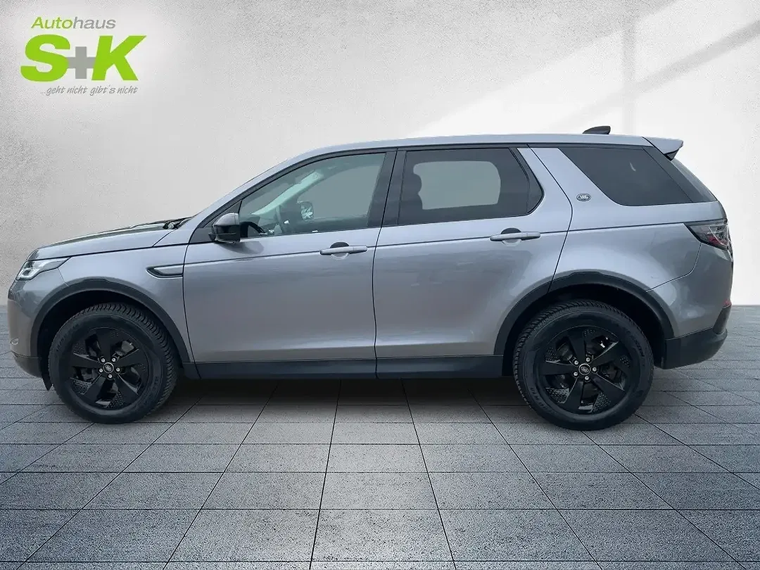 Land Rover Discovery Sport - Thumbnail 2