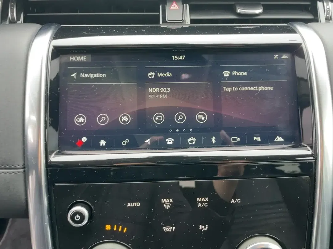 Land Rover Discovery Sport - Thumbnail 9