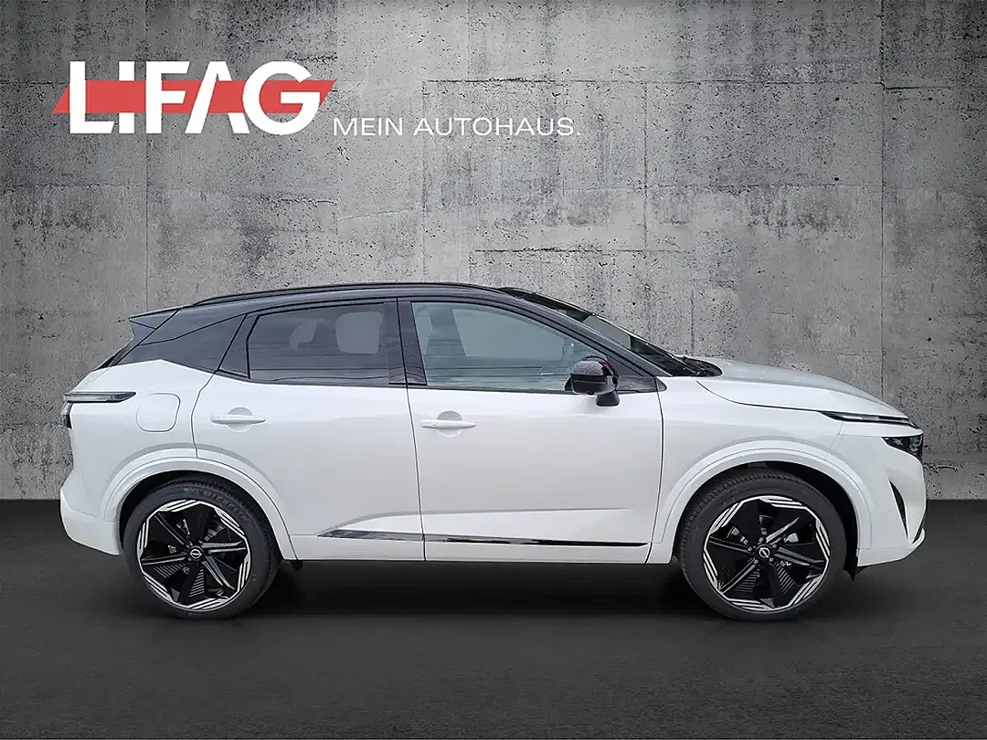 Nissan Qashqai - Thumbnail 2