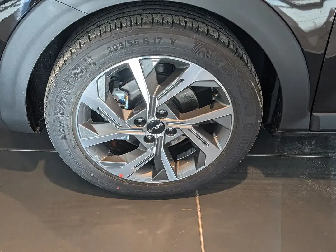Kia Stonic - Thumbnail 4