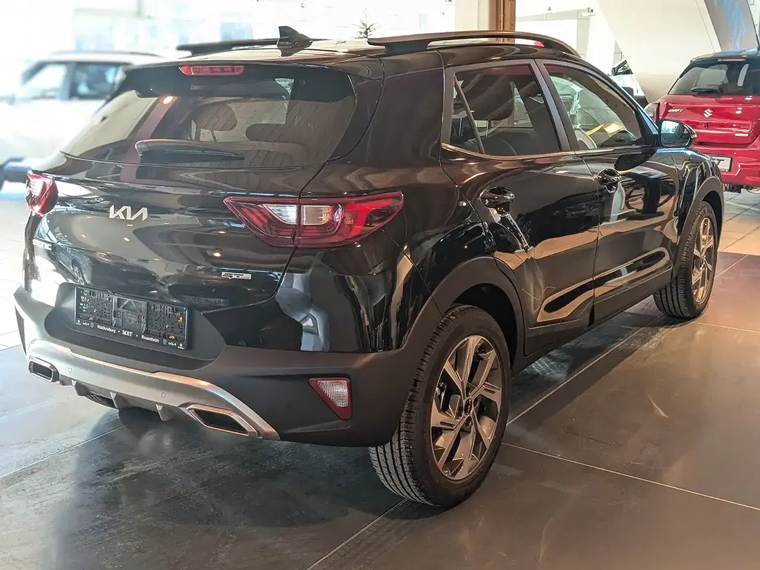 Kia Stonic - Thumbnail 8