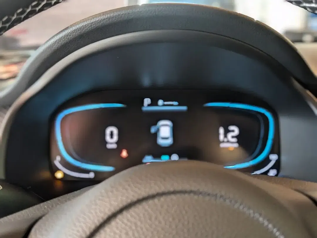 Kia Stonic - Thumbnail 9