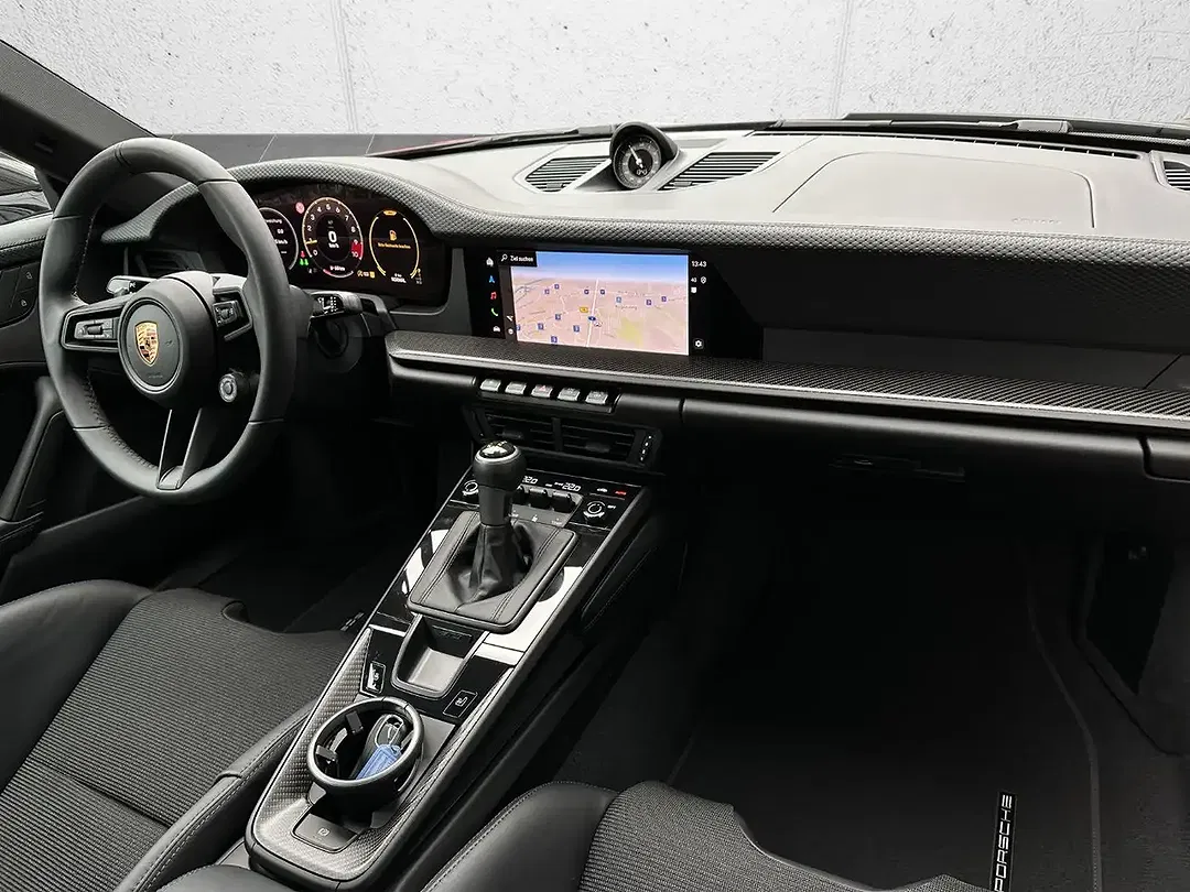Porsche 992 - Thumbnail 9