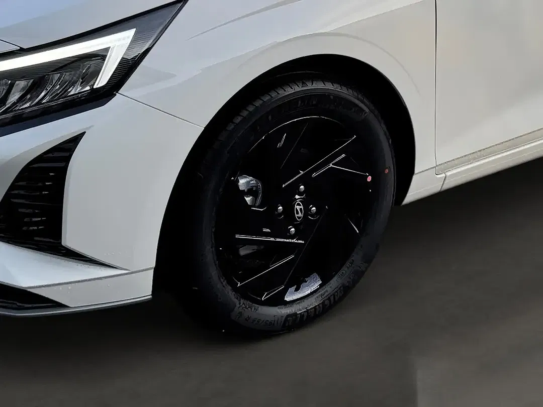 Hyundai i20 - Thumbnail 8