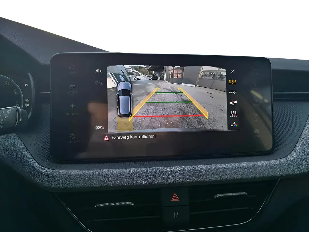 Skoda Scala - Thumbnail 13