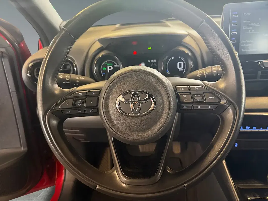 Toyota Yaris - Thumbnail 12