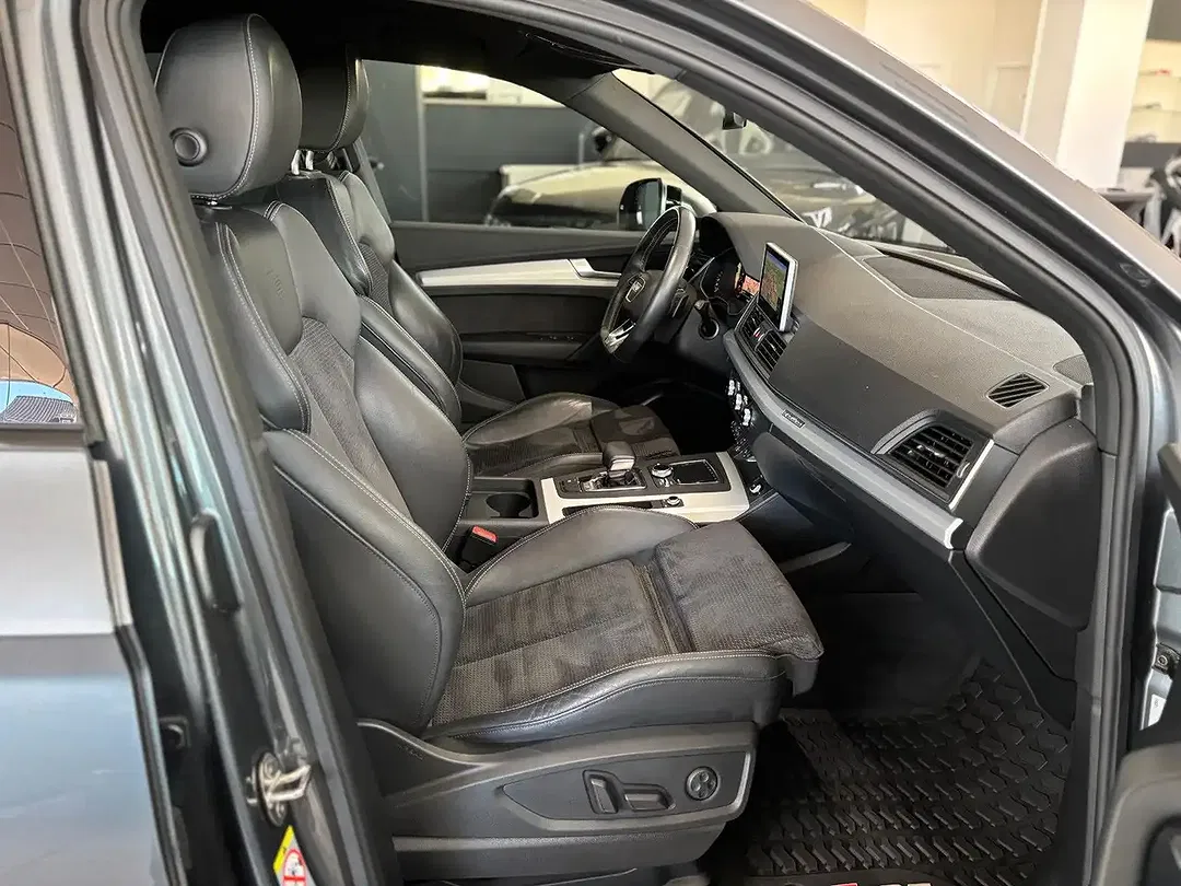 Audi SQ5 - Thumbnail 12