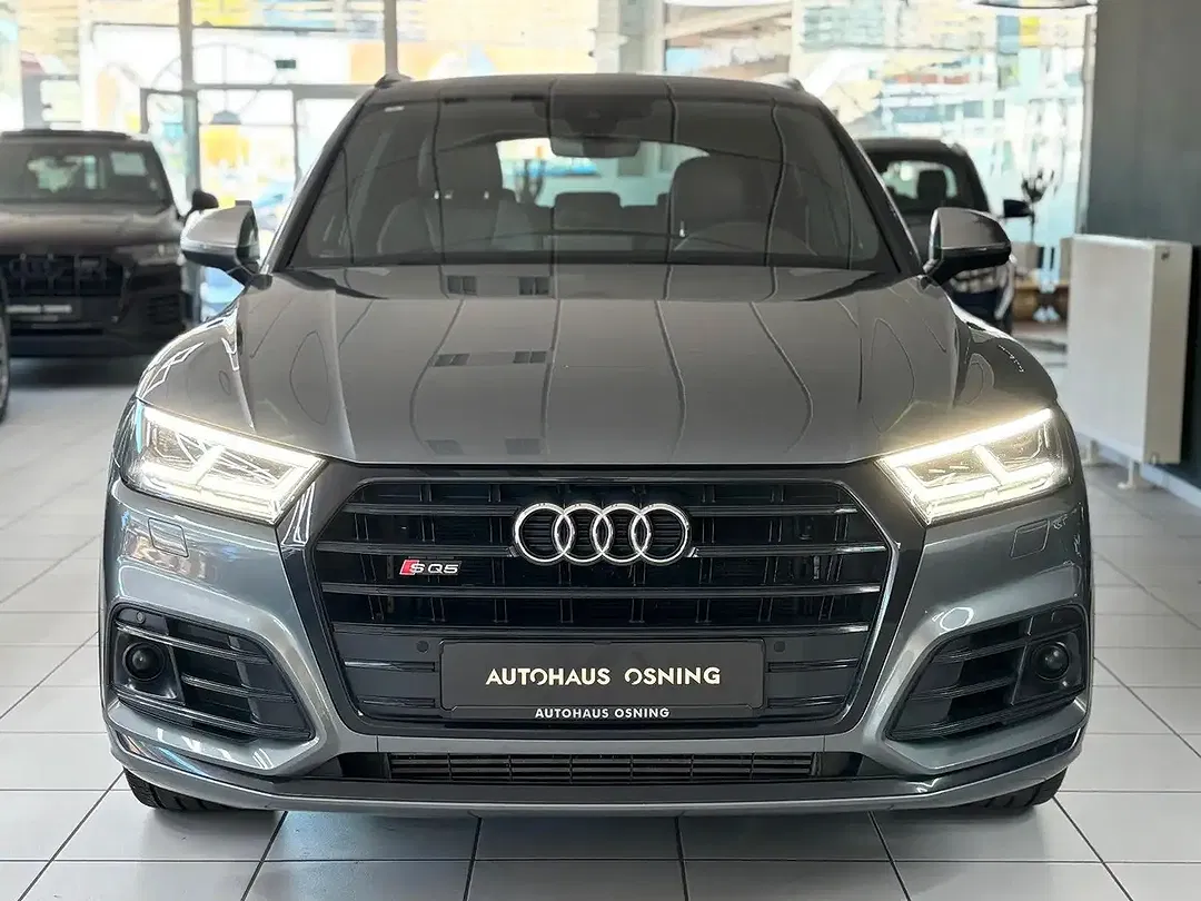 Audi SQ5 - Thumbnail 2