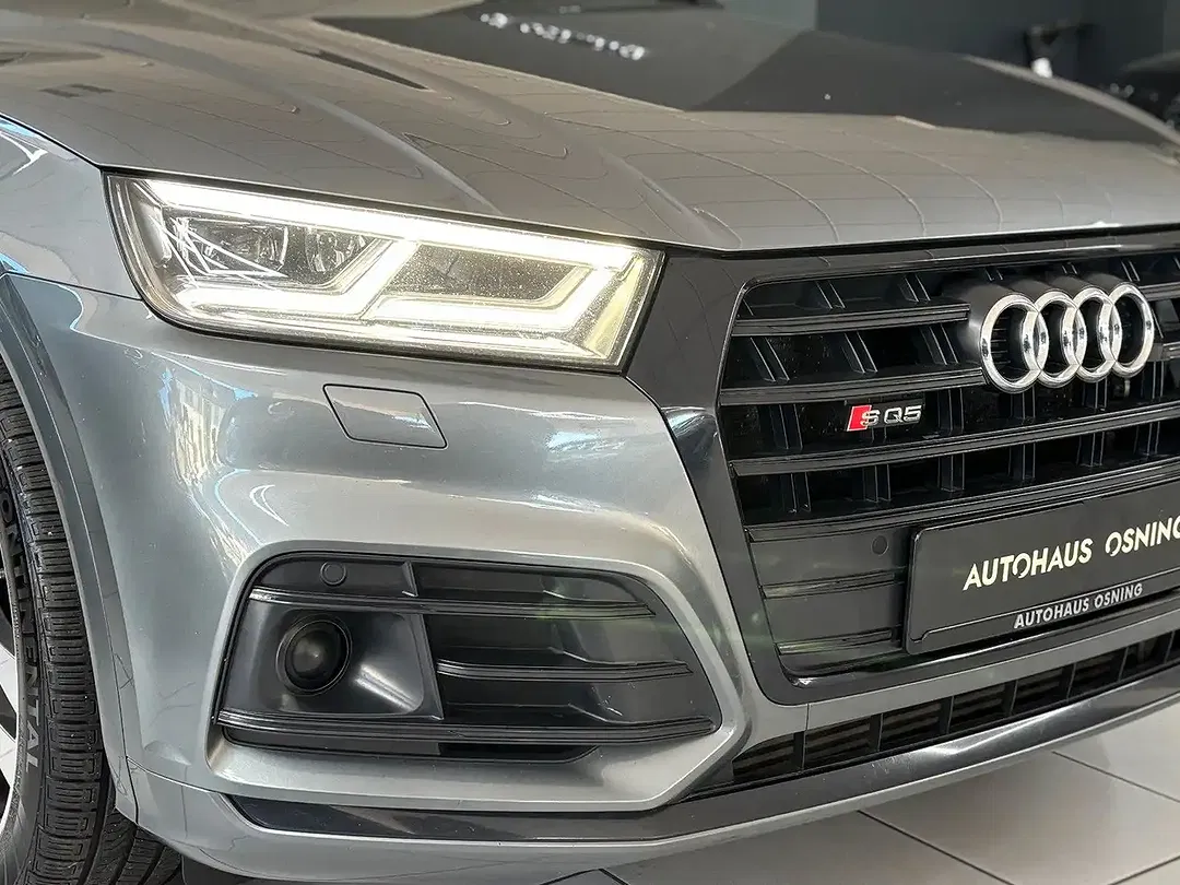 Audi SQ5 - Thumbnail 7