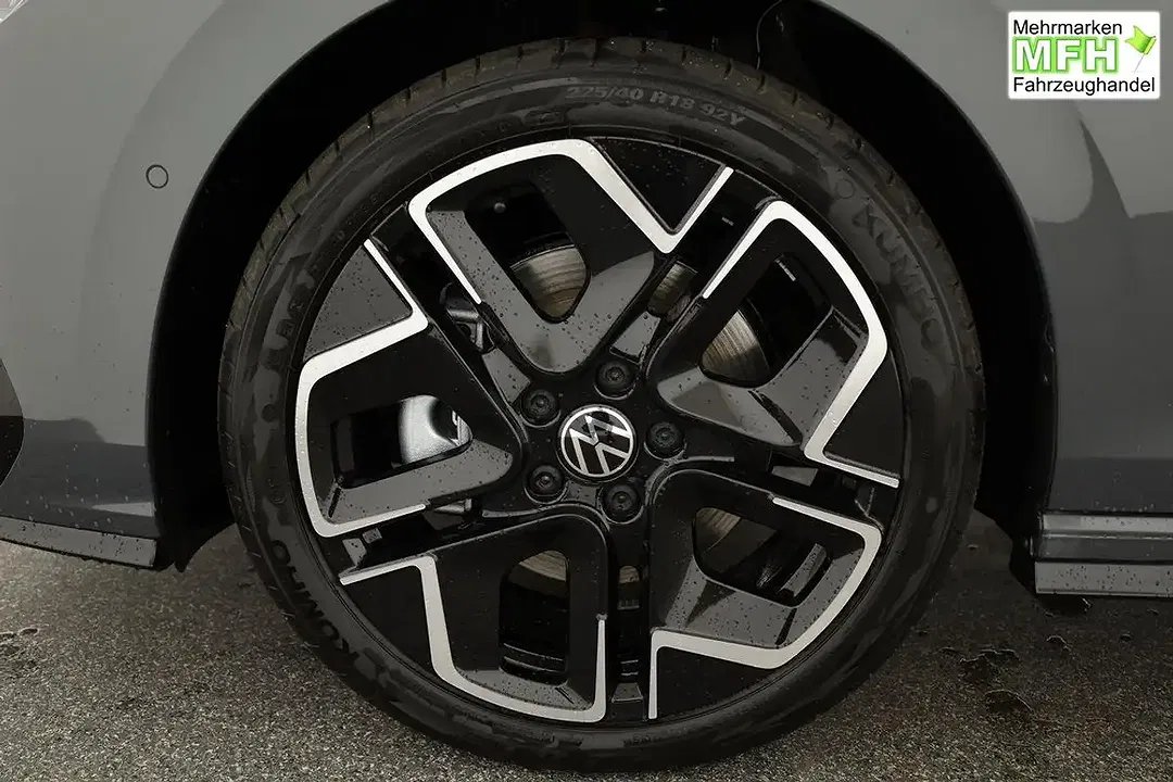 Volkswagen Golf Variant - Thumbnail 15