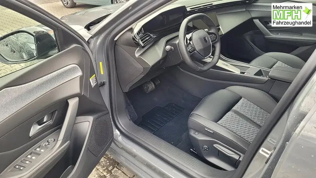 Peugeot 308 - Thumbnail 7