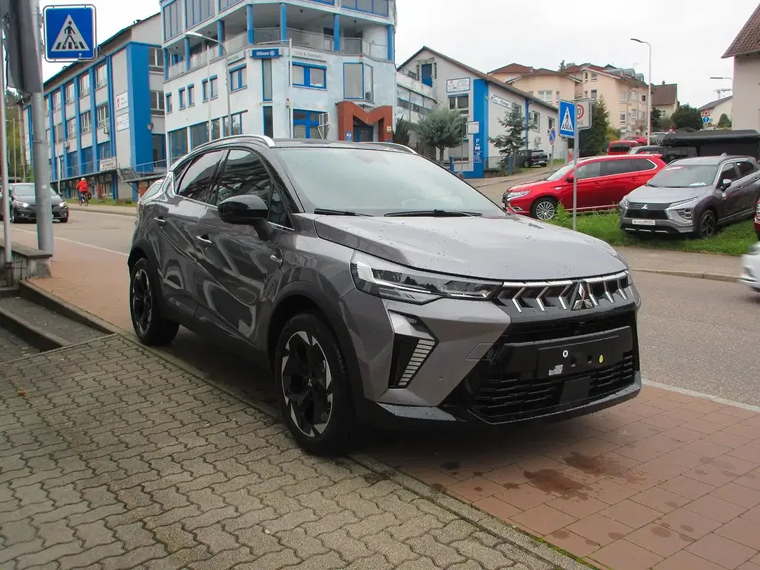 Mitsubishi ASX - Thumbnail 3