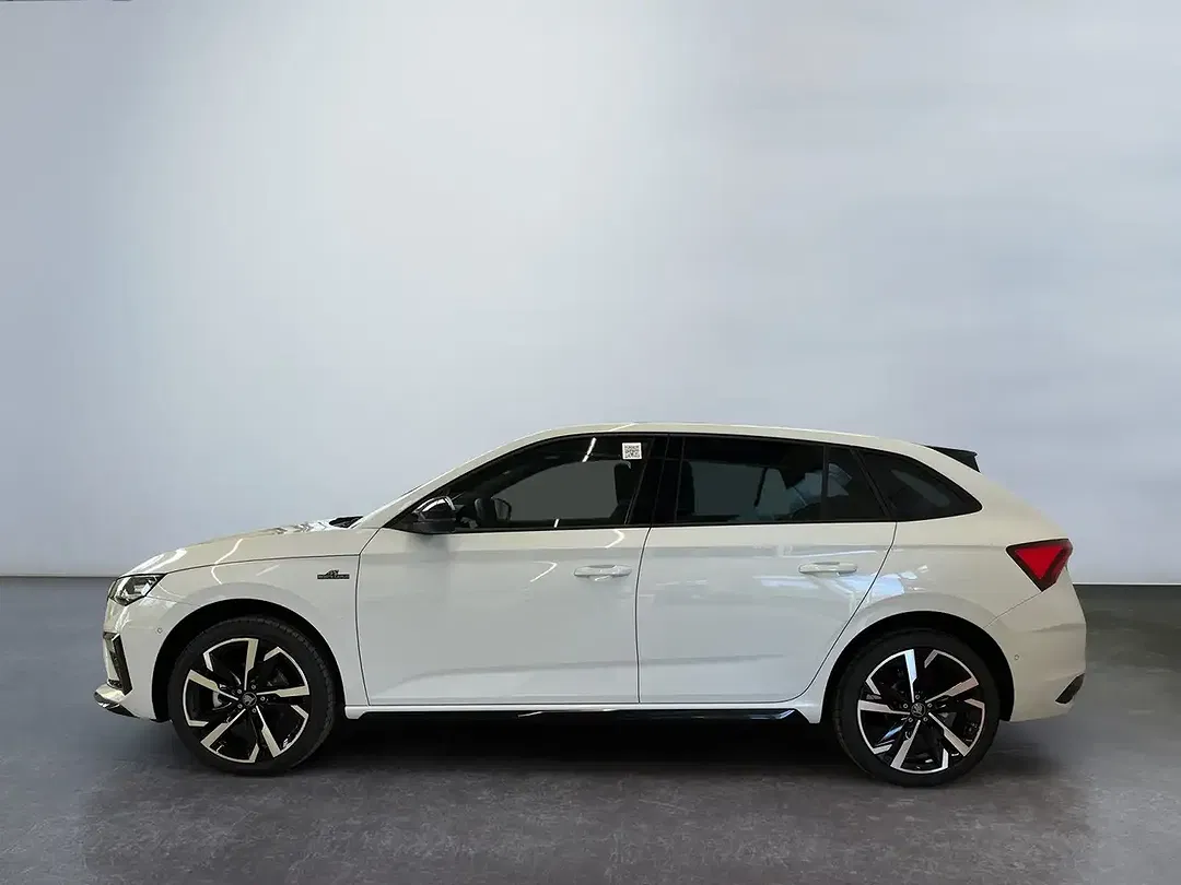 Skoda Scala - Thumbnail 2