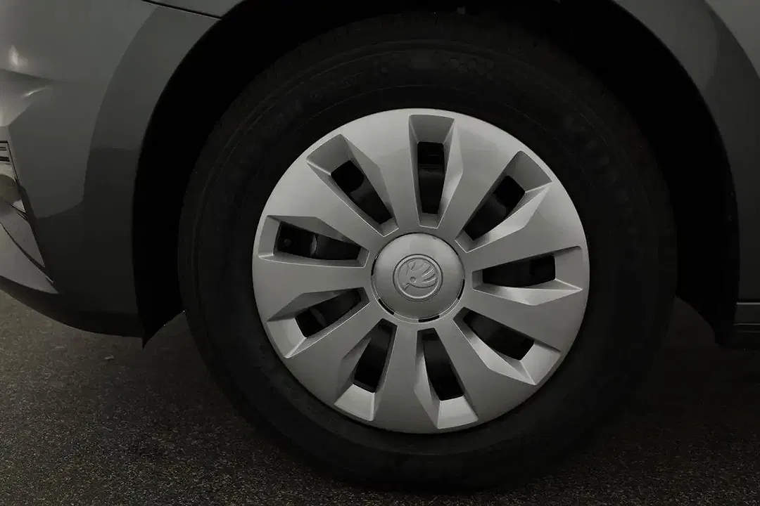 Skoda Fabia - Thumbnail 12