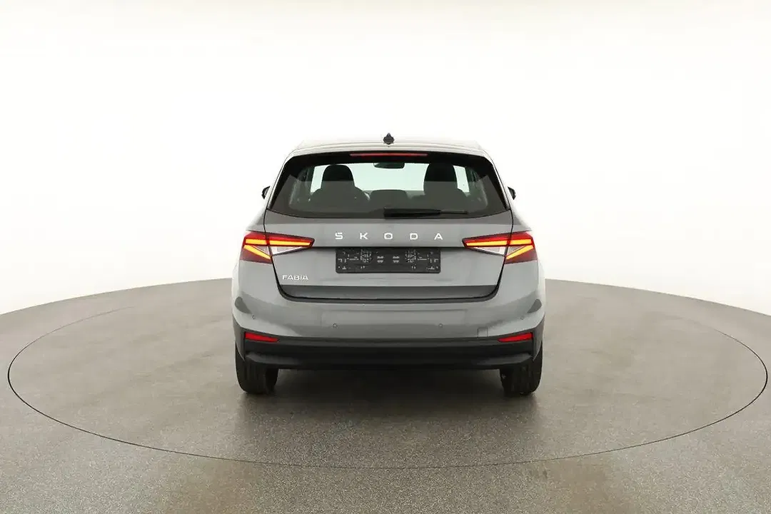 Skoda Fabia - Thumbnail 13