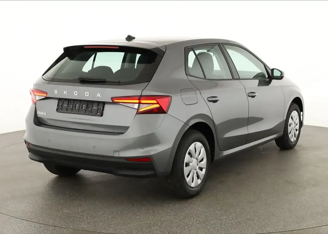 Skoda Fabia - Thumbnail 2