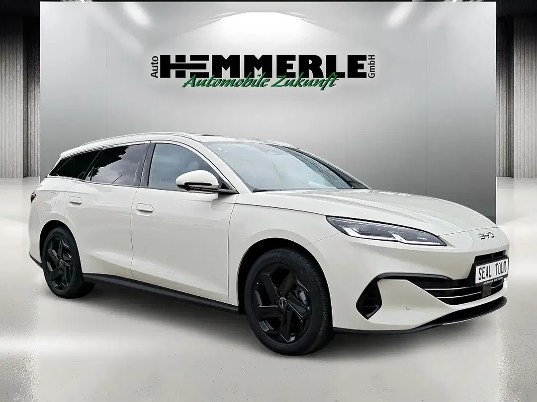 BYD Seal 6 - Thumbnail 3