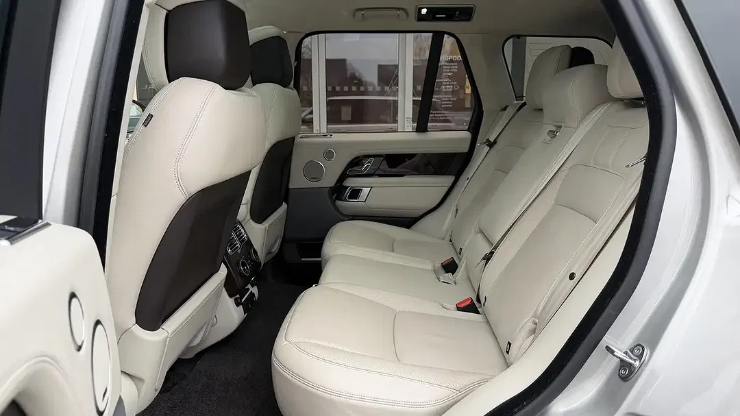 Land Rover Range Rover - Thumbnail 7