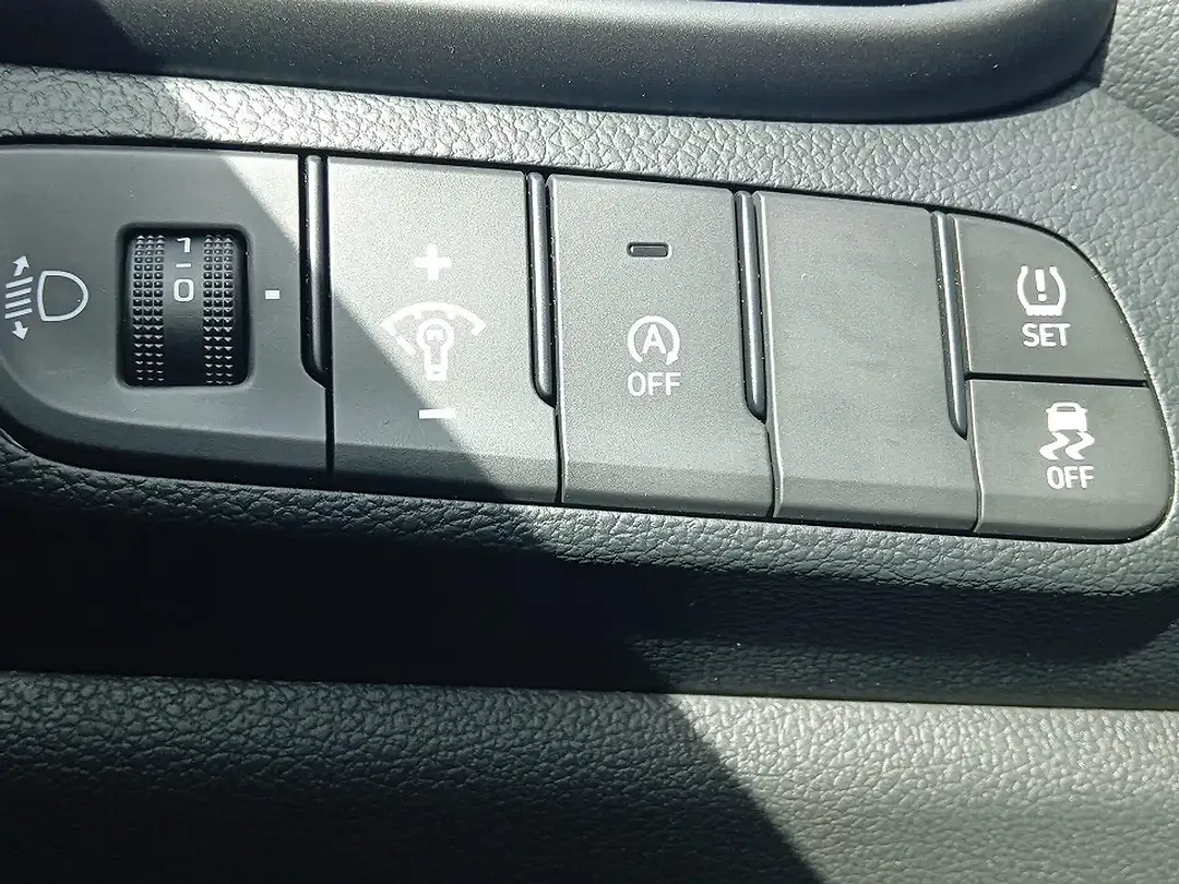 Hyundai i30 - Thumbnail 15