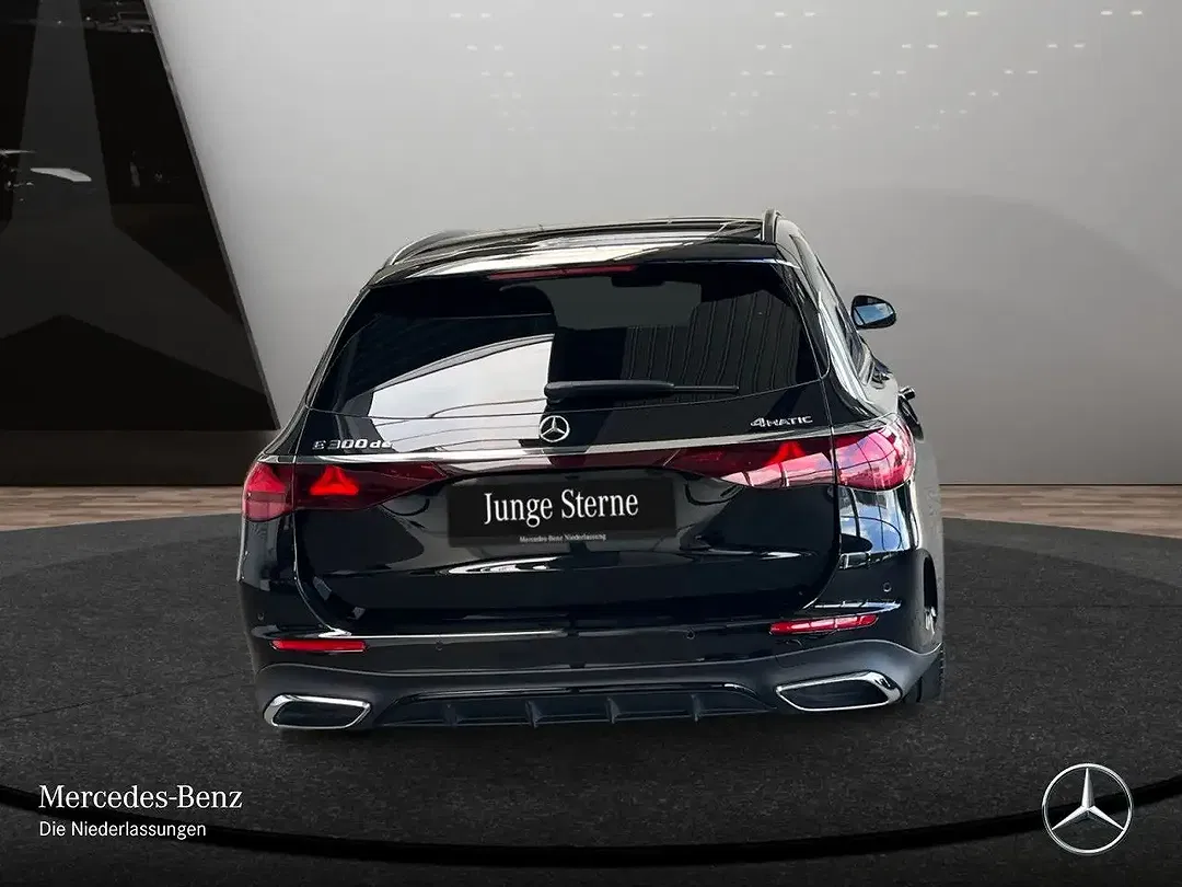 Mercedes-Benz E 300 - Thumbnail 8