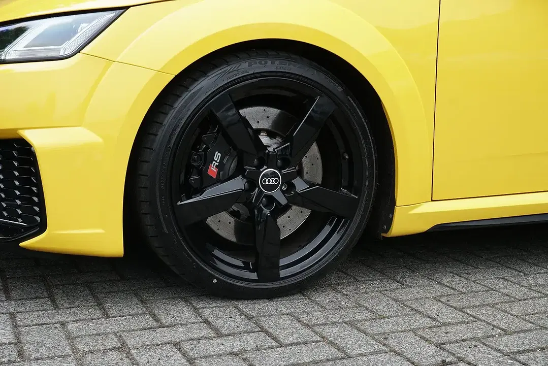 Audi TT RS - Thumbnail 10