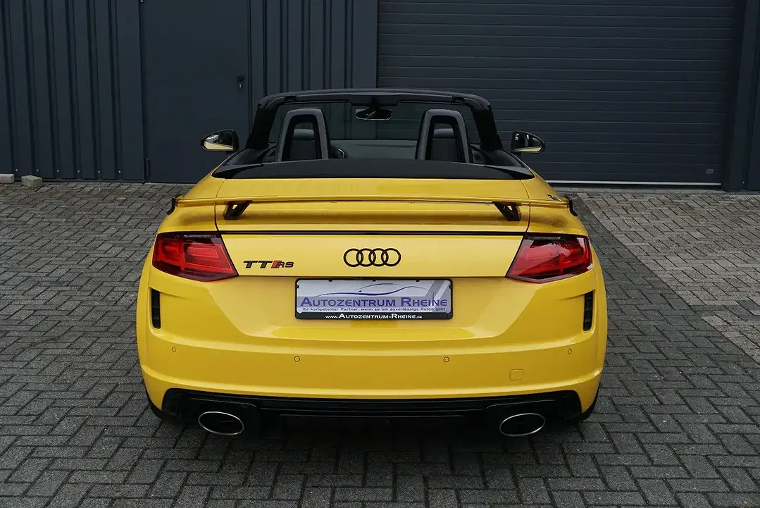 Audi TT RS - Thumbnail 6