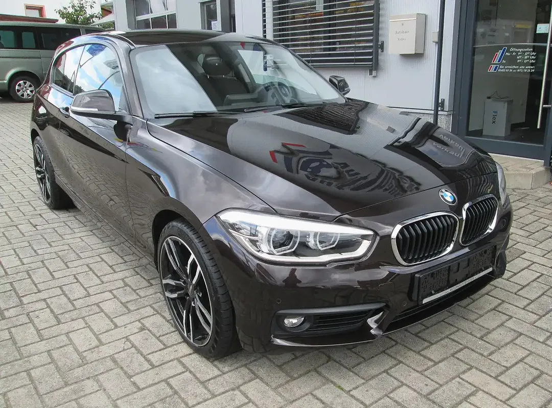 BMW 116 - Thumbnail 2