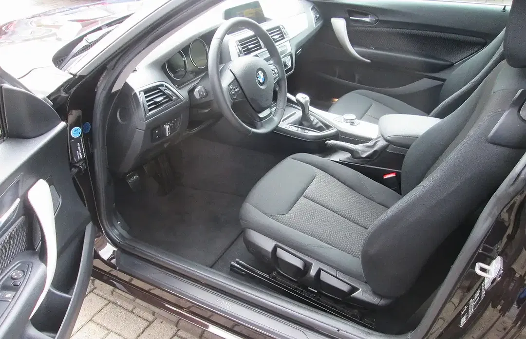 BMW 116 - Thumbnail 6