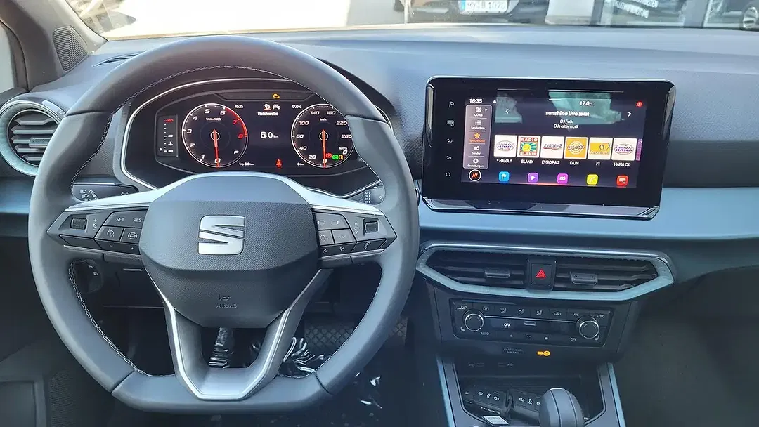 SEAT Arona - Thumbnail 14