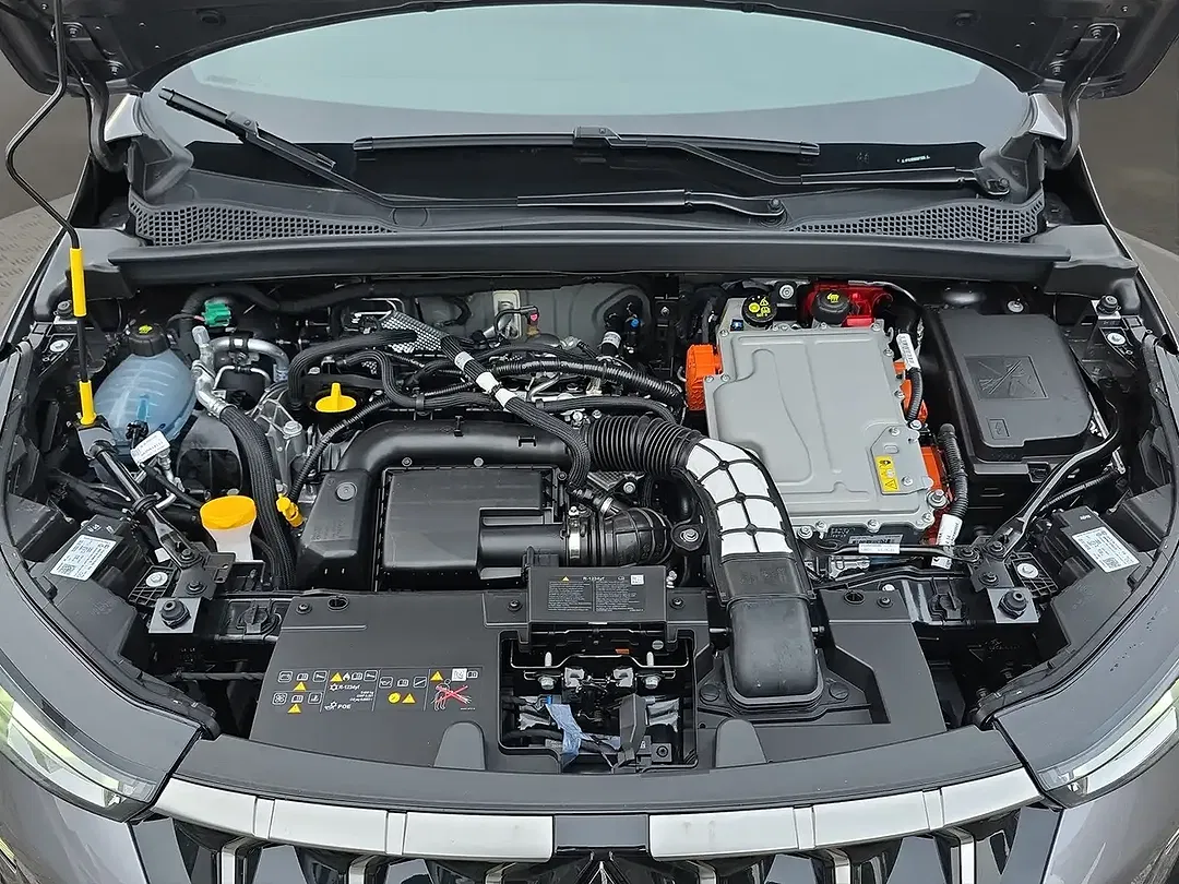 Mitsubishi ASX - Thumbnail 23
