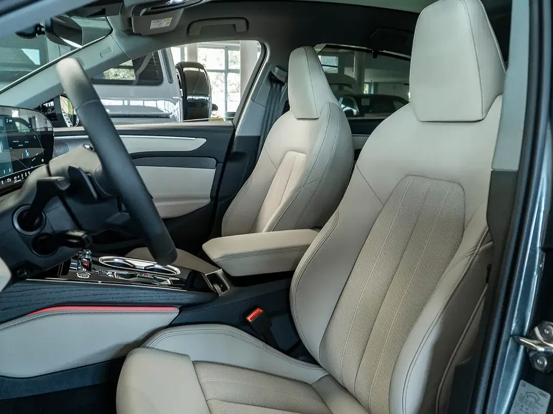 Audi A6 - Thumbnail 12