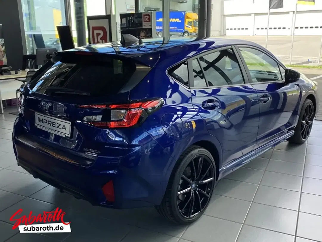 Subaru Impreza - Thumbnail 6