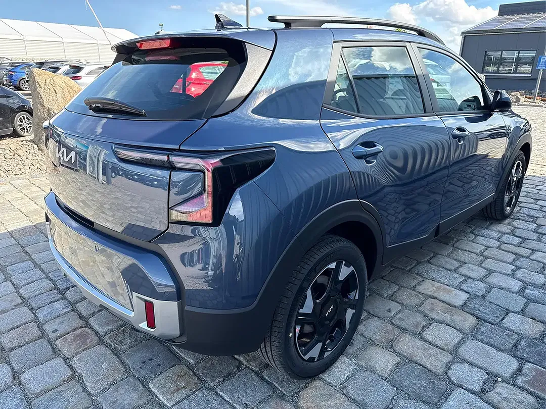 Kia Stonic - Thumbnail 6
