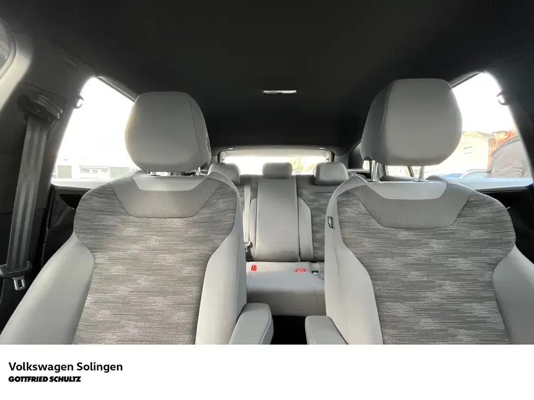 Volkswagen ID.4 - Thumbnail 11