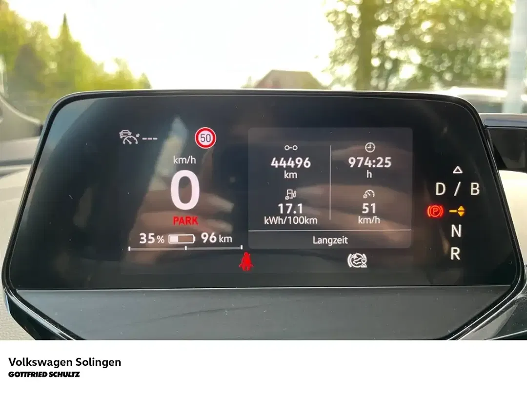 Volkswagen ID.4 - Thumbnail 12