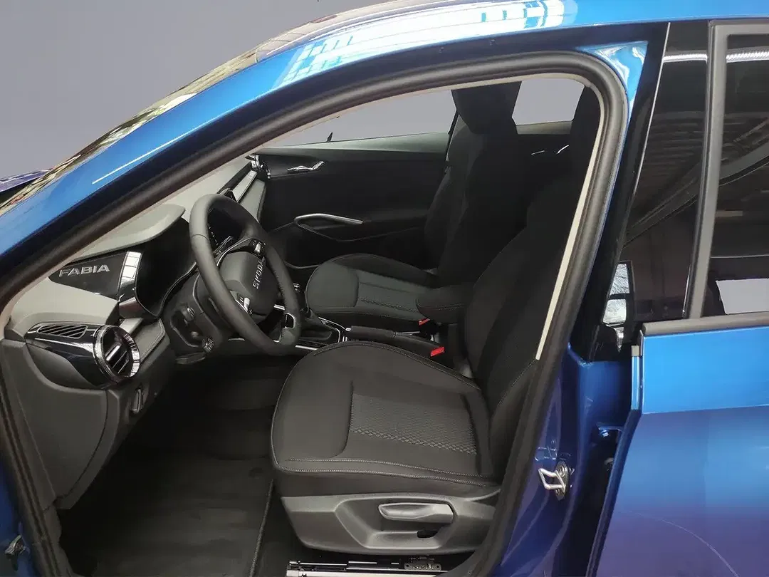 Skoda Fabia - Thumbnail 8