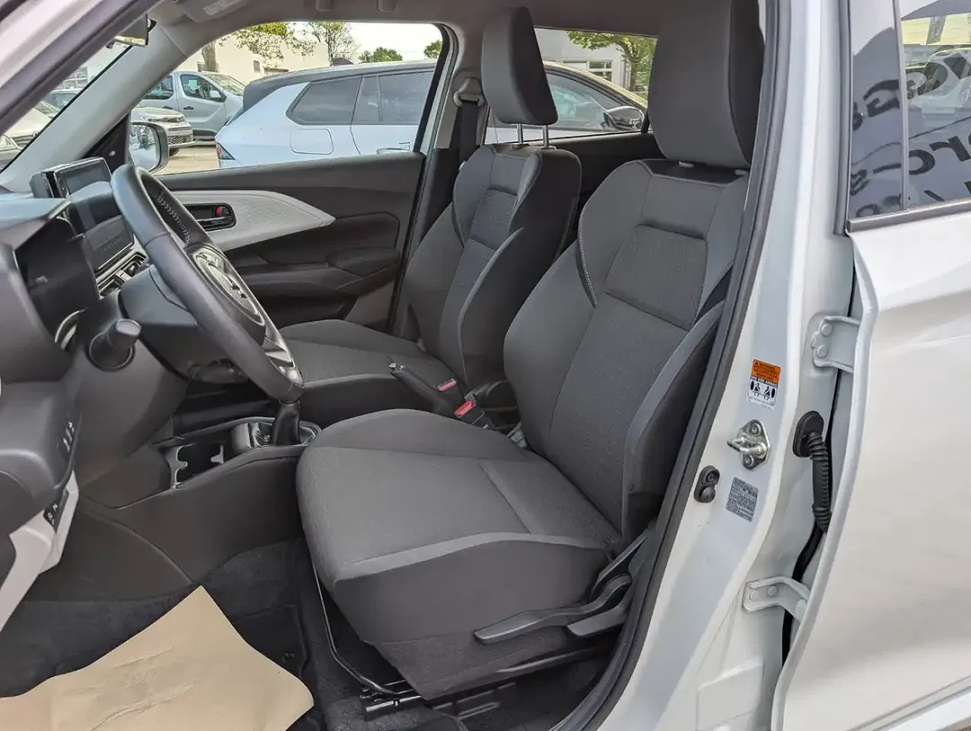 Suzuki Swift - Thumbnail 19