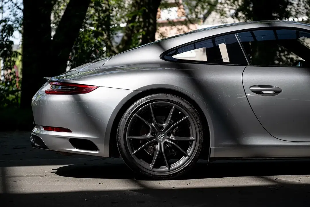 Porsche 991 - Thumbnail 4