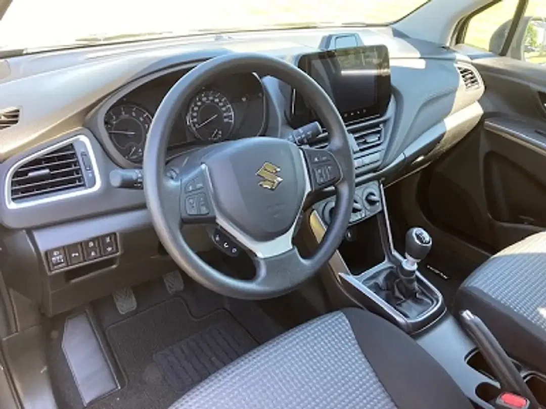 Suzuki S-Cross - Thumbnail 10