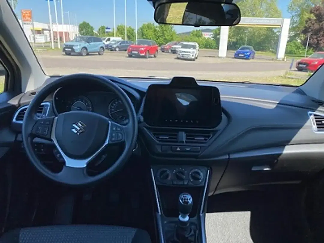 Suzuki S-Cross - Thumbnail 11