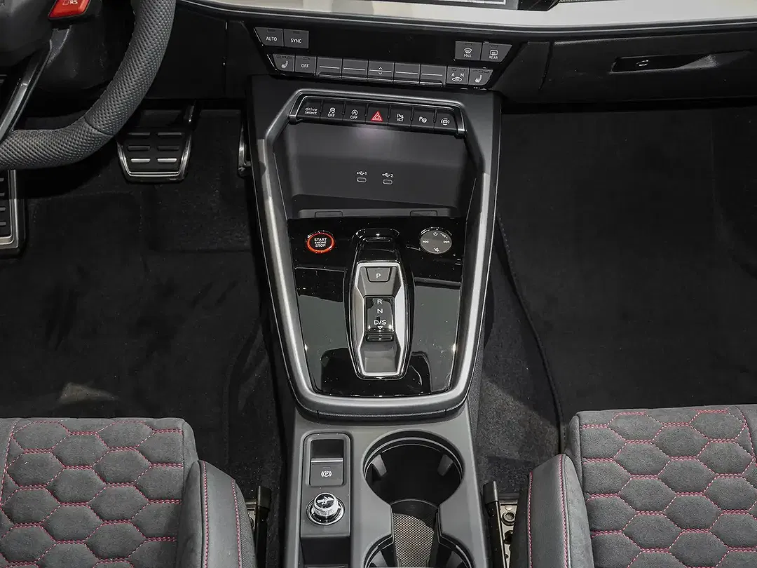 Audi RS3 - Thumbnail 11