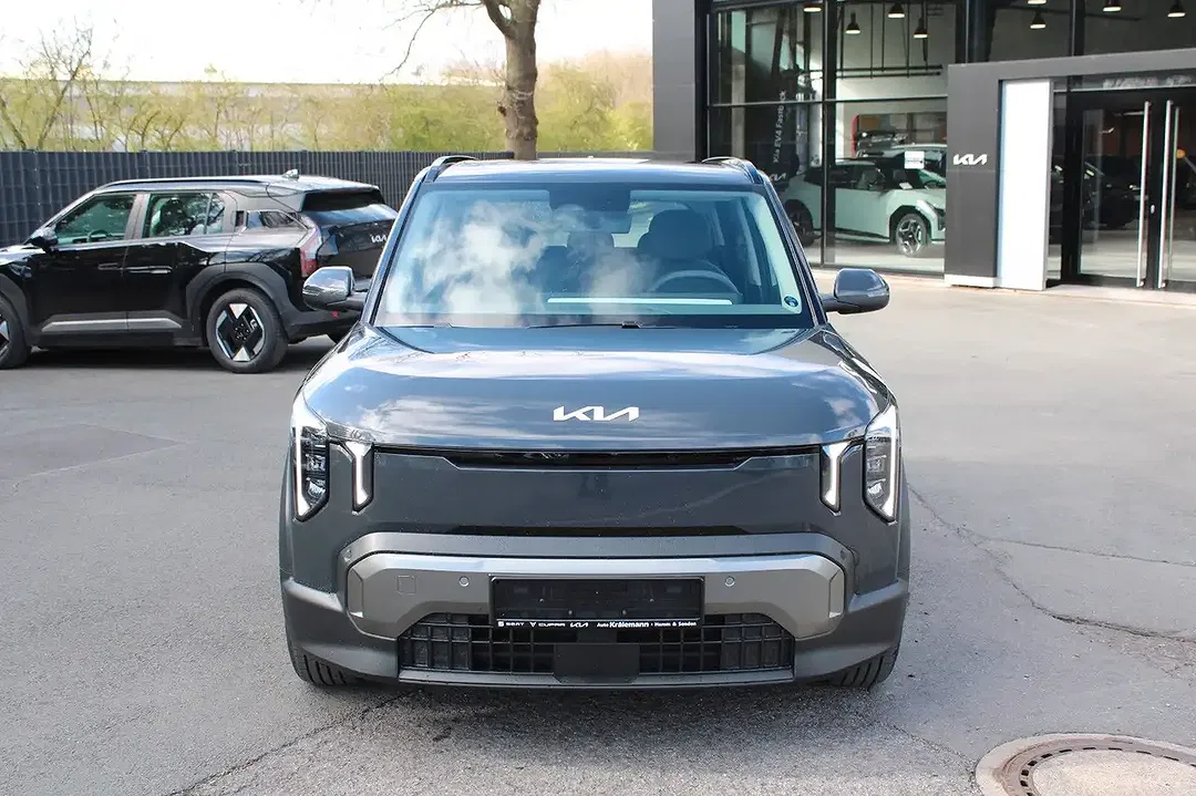 Kia EV2 - Thumbnail 2